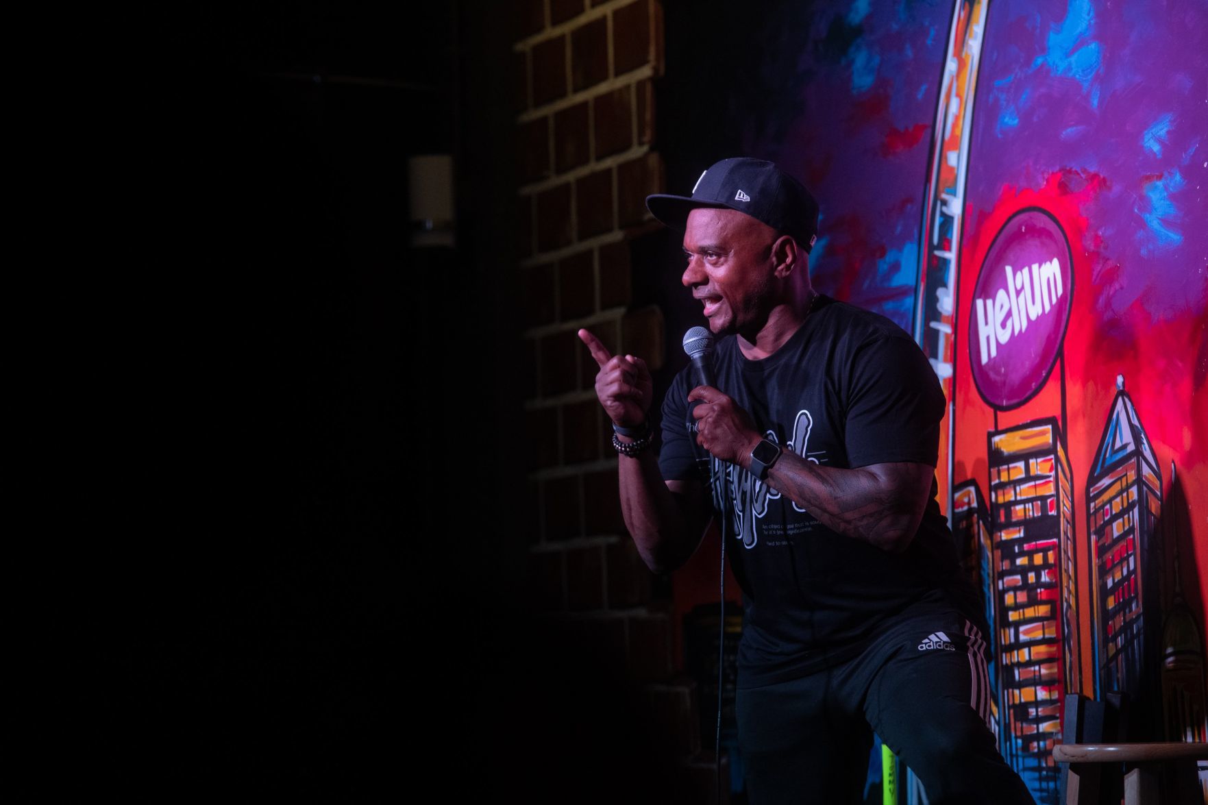 Helium Comedy Club reopens at St. Louis Galleria